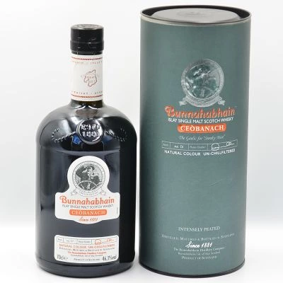 Bunnahabhain Ceobanach Islay Whisky Intensely Peated Batch No.1 