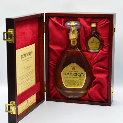 Penderyn Single Malt Welsh Whisky Peated Edition 70cl + 5cl