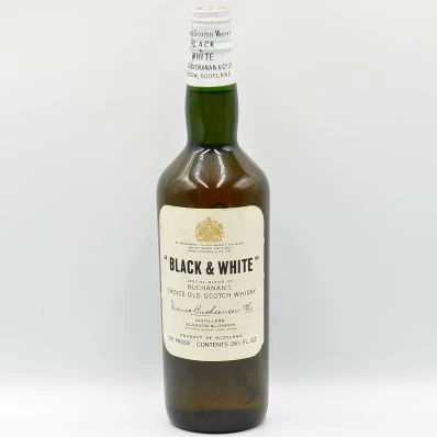 Buchanan's Black & White Spring Cap Bottled 1960s 70 Proof