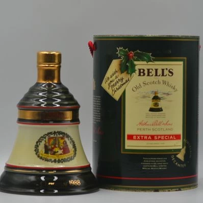 Bell's Christmas Decanter 1988 1st Edition
