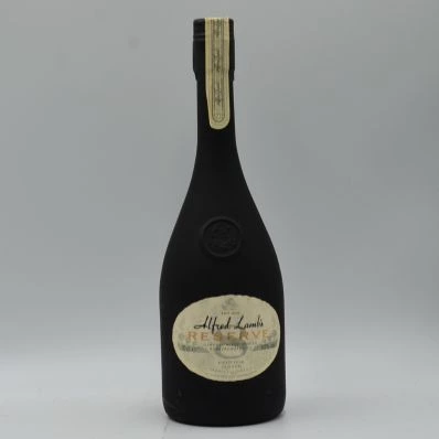 Alfred Lambs 8 Year Old Reserve Bottled 1980s