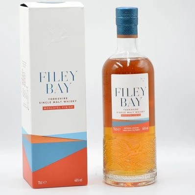 Filey Bay Moscatel Finish English Whisky