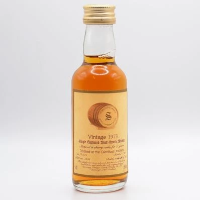 Glenlivet 21 Year Old Signatory Vintage Cask Strength 1973 5cl