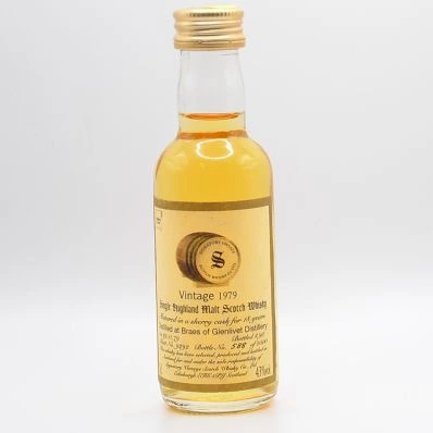 Glenlivet 18 Year Old Signatory Vintage Butt 9292 1979 5cl