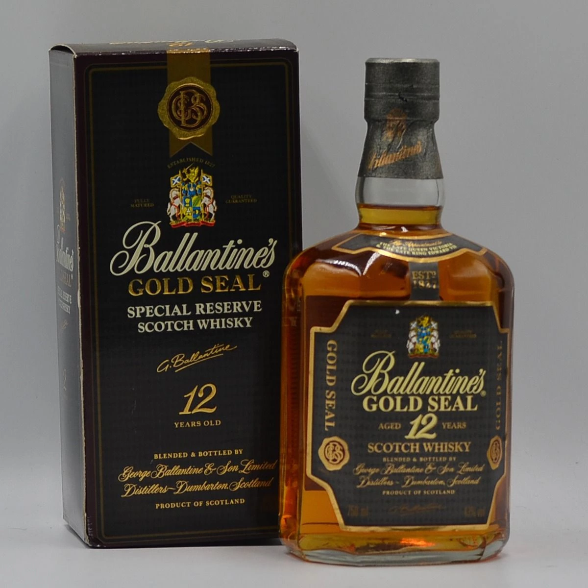 Ballantine's 12 Year Old Blended Scotch Gold Seal 1980s 43%