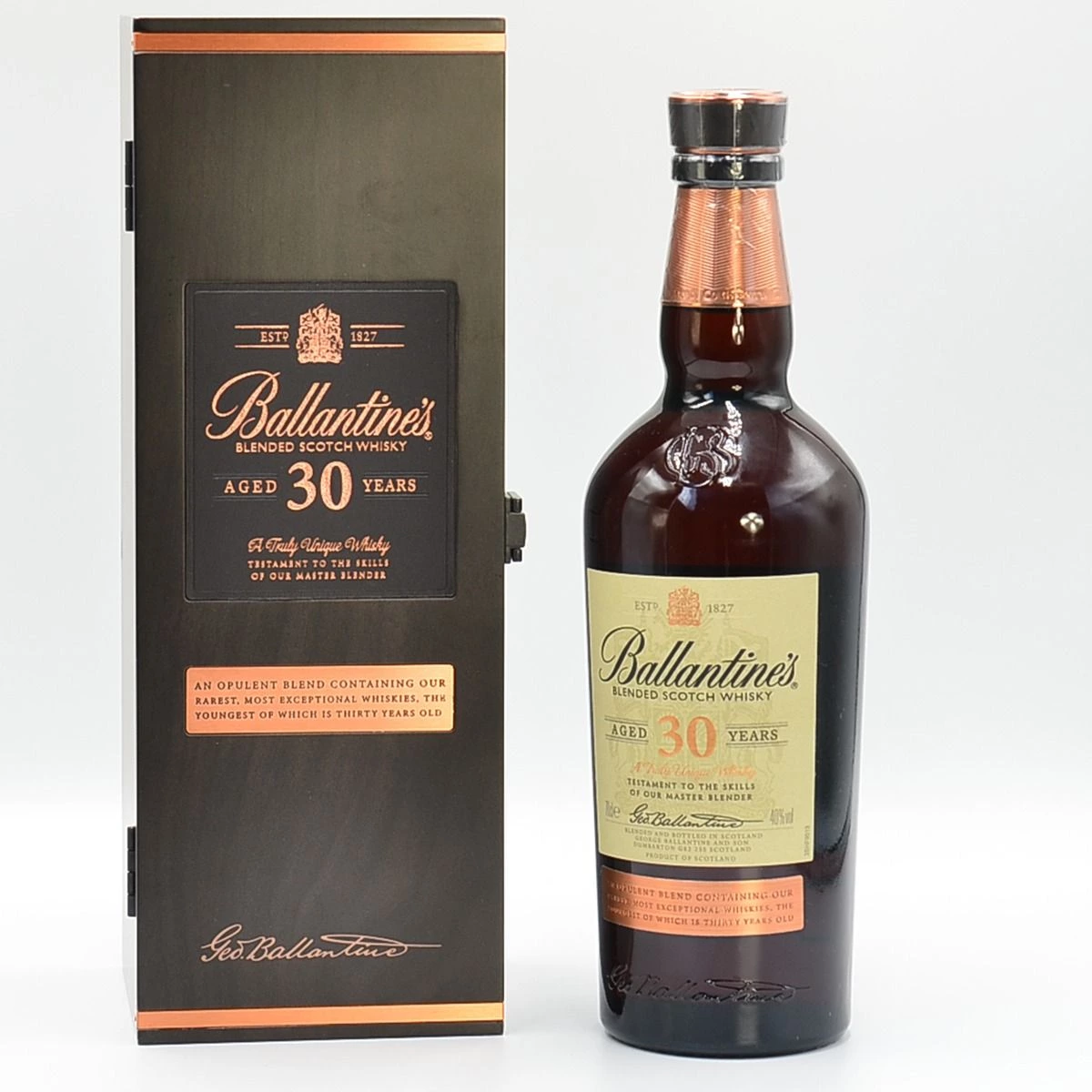 Ballantine's 30 Year Old Blended Scotch Whisky 40%